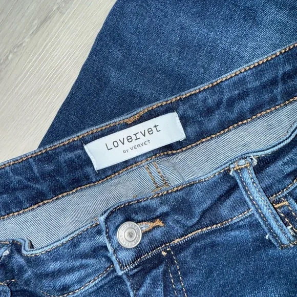 Lovervet by Vervet Distressed Jeans - Picture 3 of 4